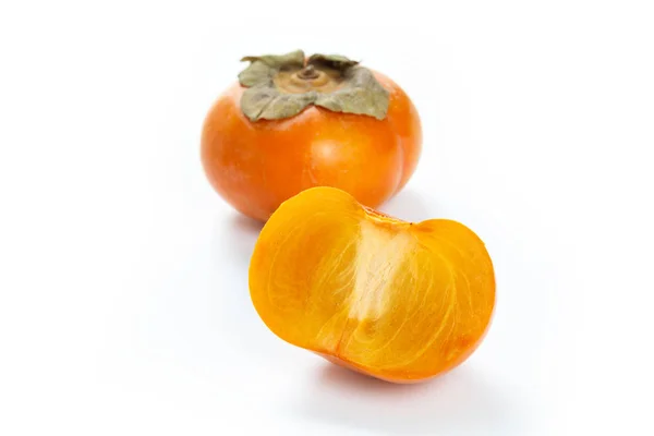 Orangefarbene Persimmon Auf Weißem Hintergrund Nahaufnahme — Stockfoto