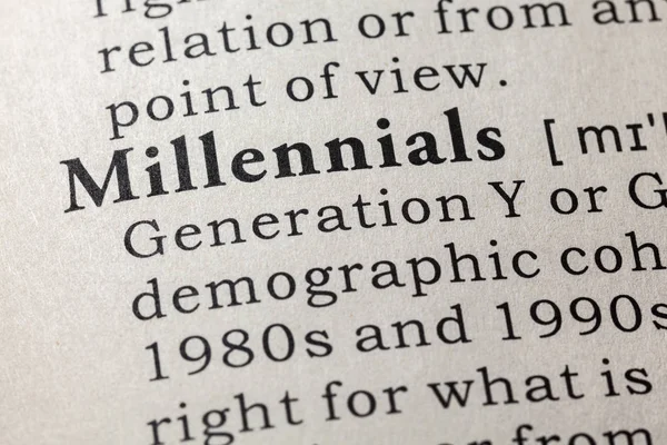 Falska Dictionary Ordbokens Definition Det Ordet Millennials Inklusive Nyckel Beskrivande — Stockfoto