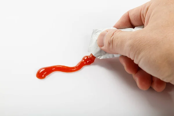 Molho Ketchup Tomate Fundo Branco — Fotografia de Stock