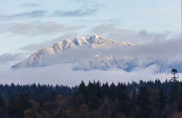 雪覆われたバンクーバー カナダ グラウス山 2018年 — ストック写真