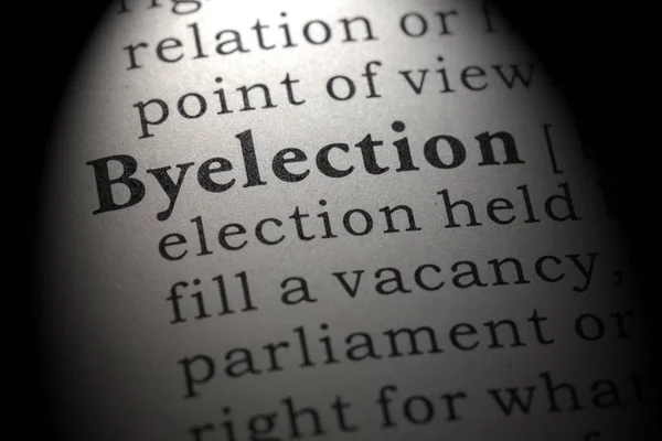 Fałszywe Słownik Słownik Definicji Słowa Byelection Łącznie Kluczowych Słów Opisowych — Zdjęcie stockowe