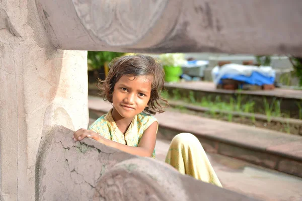 Gaya Bihar Índia Agosto 2019 Retrato Uma Garotinha Índia Sorridente — Fotografia de Stock