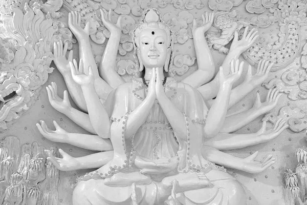 Estátua Guanyin Branco Tailândia — Fotografia de Stock