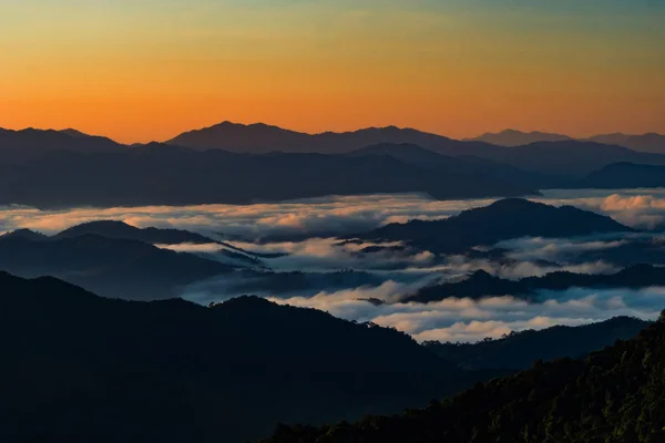 Paesaggio Montagna Con Nebbia Nella Provincia Nan Thailandia — Foto Stock