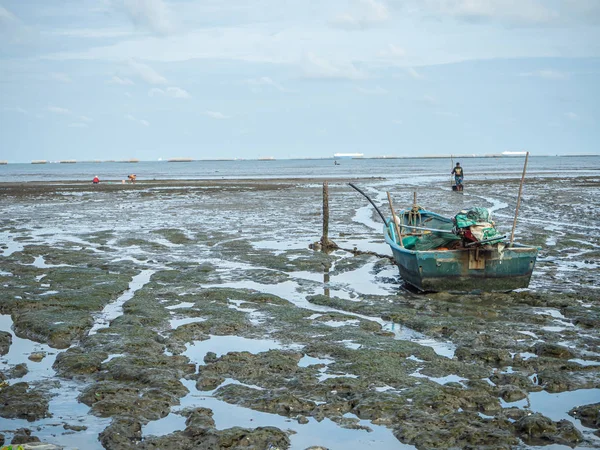 Paysage de plages avec la mer et les accidents de bateau, Pattaya Thaïlande — Photo