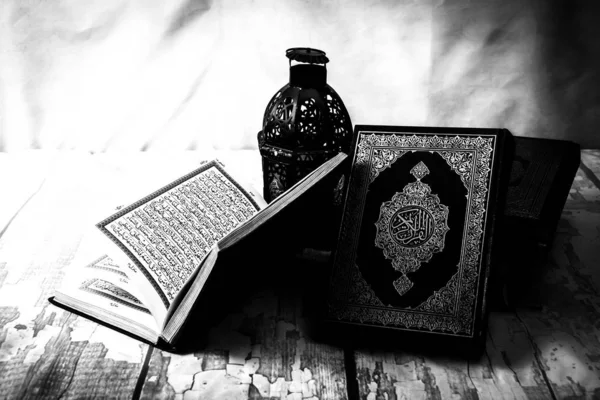 Koran - holy book of Muslims ( public item of all muslims ) on t — Stock Photo, Image