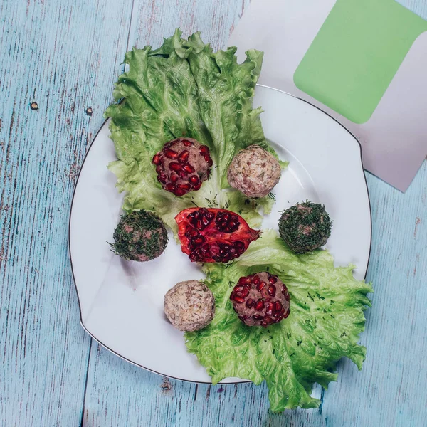 Cheese balls with nut and herbal covers — Stock Photo, Image