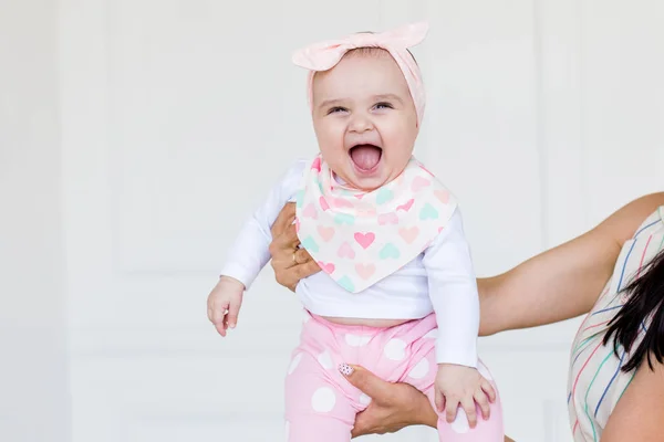 Χαμογελώντας Μωρό Βρέφος Μηνών — Φωτογραφία Αρχείου