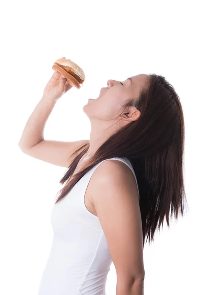 Beyaz Arka Plan Üzerinde Hamburger Yeme Kadın — Stok fotoğraf