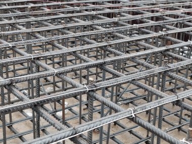 Kule Vinç zemine takviye Elektrikli Isıtma kabloları ile çelik kılavuz