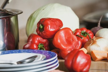 Mutfak natürmort. Sebze vejetaryen çorba closeu yemek pişirmek için ayarla