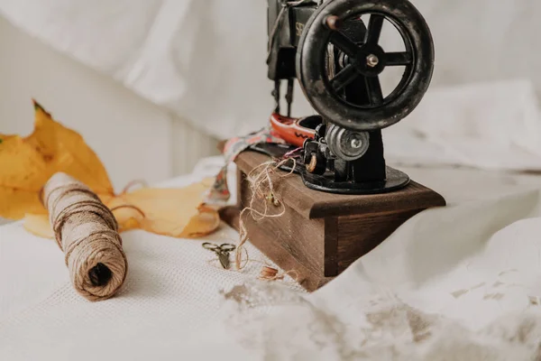 Hand naaimachine close-up — Stockfoto