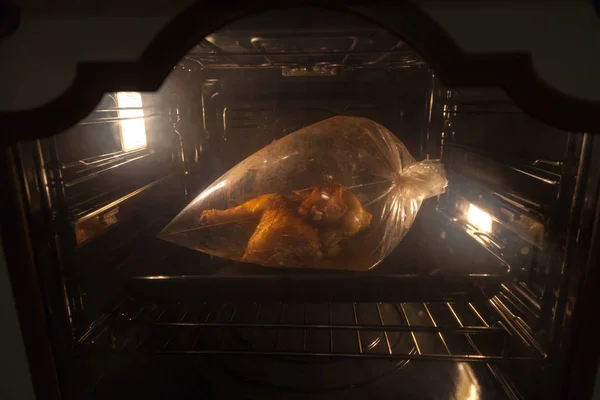 Chicken baked in oven — Stock Photo, Image