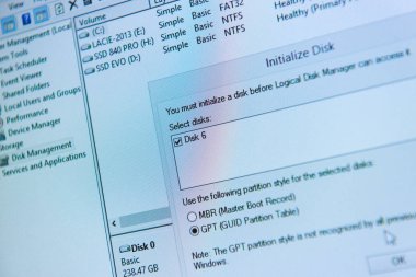Yeni Hdd sabit disk format disk görüntü ekran başlatmak