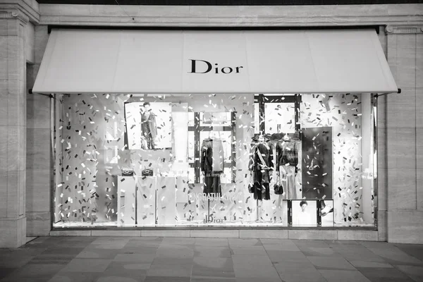 Londres Reino Unido Mayo 2018 Mensaje Felicitación Christian Dior Boutique —  Fotos de Stock