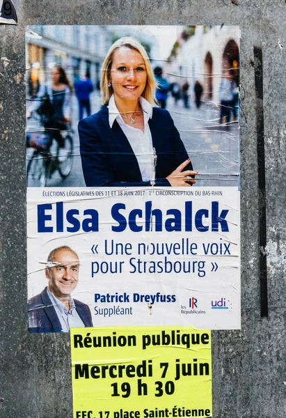 Strasbourg Francia Junio 2017 Carteles Políticos Que Anuncian Las Elecciones — Foto de Stock