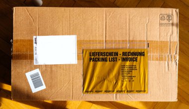 Amazon karton ile fatura fişi
