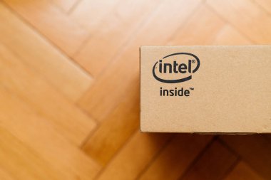 Katta yeni bilgisayar karton kutu 