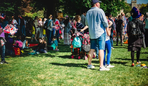 Windsor Ngiltere Mayıs 2018 Aileler Parti Picnique Long Walk Bahçelerinde — Stok fotoğraf