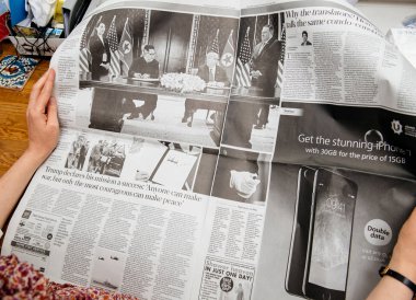 Kadın kim-Trump toplantı hakkında okuma