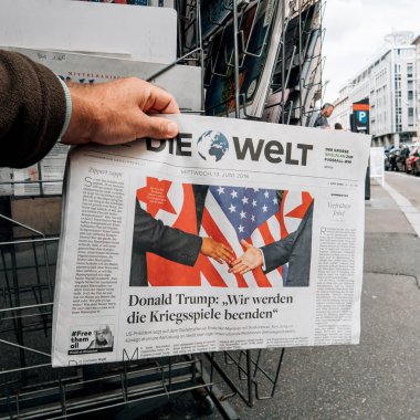 ABD Başkanı Donald Trump toplantı Kuzey Kore lideri Kim Jong