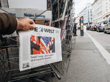 ABD Başkanı Donald Trump toplantı Kuzey Kore lideri Kim Jong