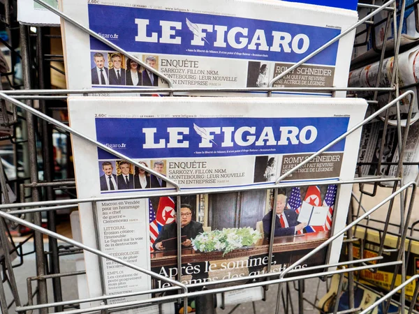 Le Figaro о встрече Трампа и Кима — стоковое фото