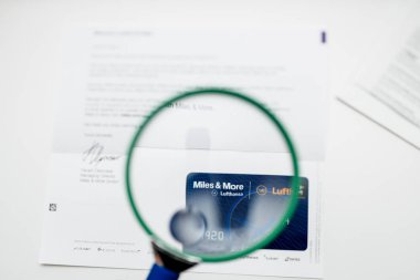 Mil ve daha fazla kart noktası kartından Lufthansa Büyüteç