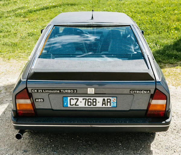 Hermoso coche vintage de lujo Citroen cx 25 limusina turbo — Foto de Stock