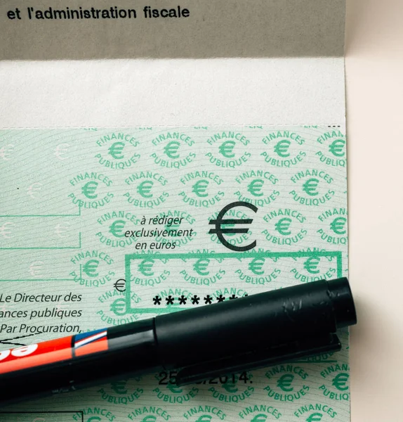 Paris France Jan 2015 Marker Covering Secret Detail French Cheque — Stock Photo, Image