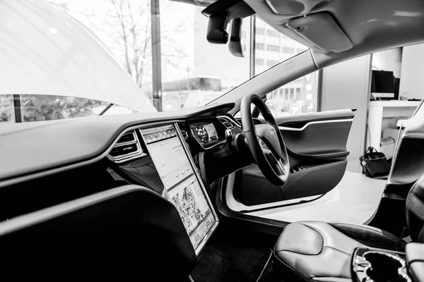 París Francia Nov 2014 Interior Lujo Del Nuevo Habitáculo Tesla — Foto de Stock