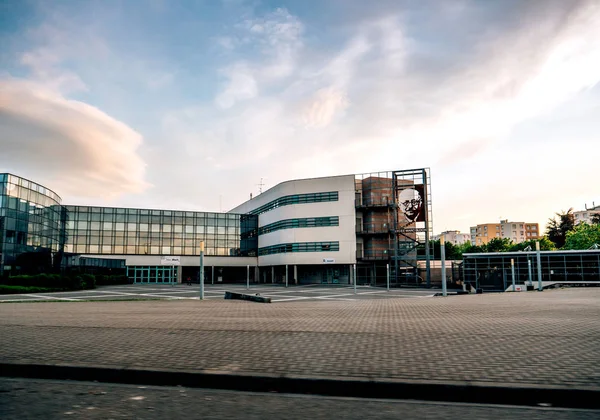 Francouzské Lyceum lyceum Marc Bloch — Stock fotografie