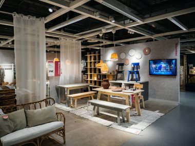 IKEA mobilya Mobilya dükkanında şık iç mekan düzenlemesi