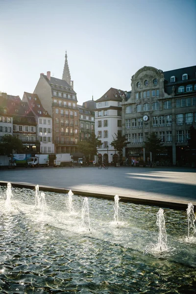 Strasbourg Francia Sep 2018 Mañana Centro Estrasburgo Con Fuente Agua — Foto de Stock