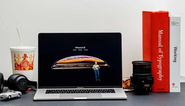 Londra Settembre 2018 Apple Computers Sito Web Inch 2018 Macbook — Foto Stock