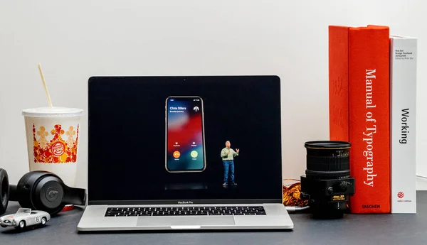 London September 2018 Apple Computers Internet Website Inch 2018 Macbook — Stockfoto