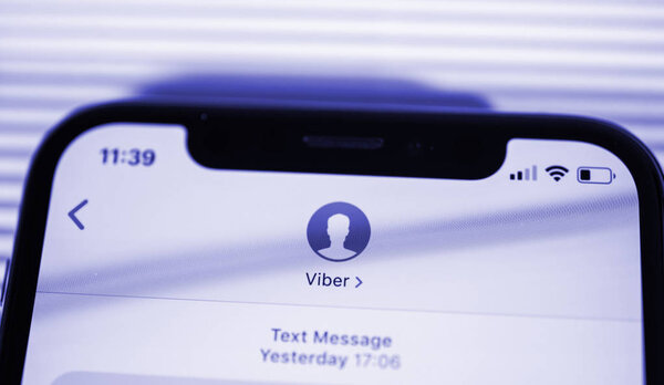 new Iphone Xs with contact from Viber messenger