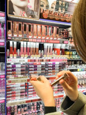 Lipstic arkasında El test kadın