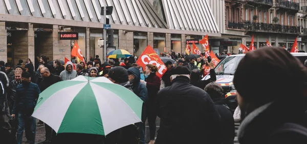 法国斯特拉斯堡 2018年3月22日 Cgt 劳工总联合会 Cgt 劳工总联合会 Cgt 拿着标语牌 抗议法国政府的一系列改革措施被抗议者关闭街道 — 图库照片