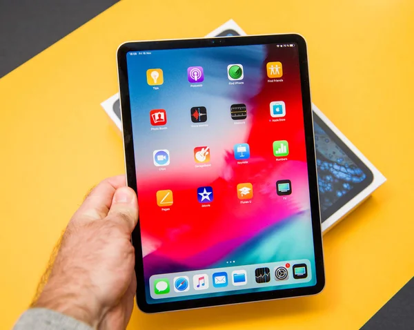 Nowe komputery Apple ipad Pro tablet — Zdjęcie stockowe