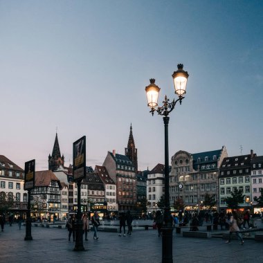 Strazburg Kent Meydanı Place Kleber