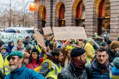 Marche Pour Le Climat Mart protesto gösteri Fransız Viyadükler üzerinde