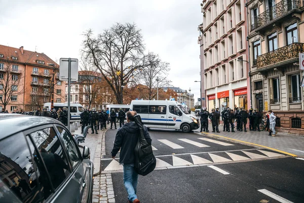 Zabezpečení zóny před protestu policistů — Stock fotografie