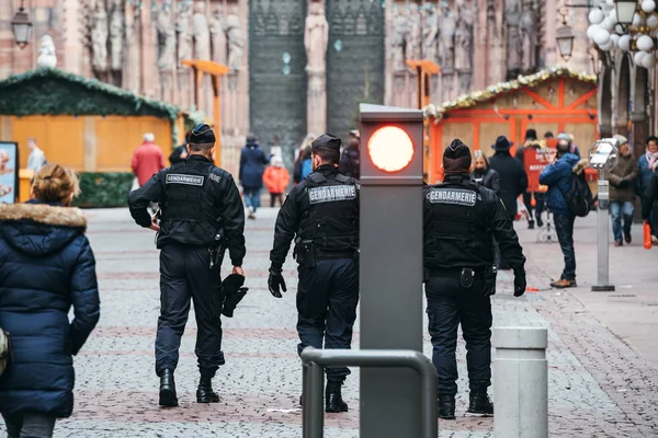 Vigilancia del centro de Estrasburgo tras atentado terrorista — Foto de Stock