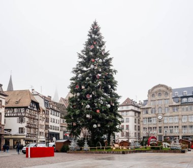 Noel pazarı, terörist saldırılar sonra Strasbourg Fransa 