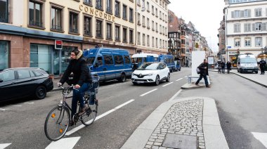 Noel pazarı, terörist saldırılar sonra Strasbourg Fransa 