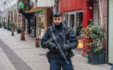 Noel pazarı, terörist saldırılar sonra Strasbourg Fransa 
