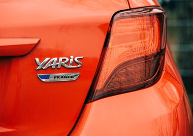 Toyota Yaris sign made in France in Valenciennes-Onnaing clipart