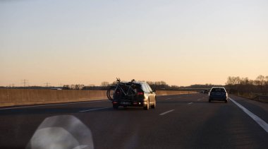 Araba bisiklet taşıma ile Dikiz geniş görüntü seyahat