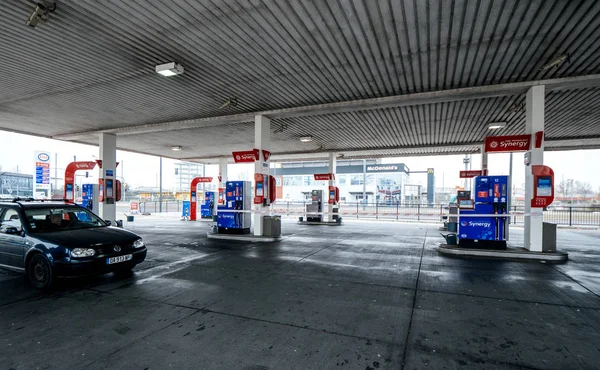 독일에 있는 Esso 주유소 폐쇄 reapir 아래 — 스톡 사진